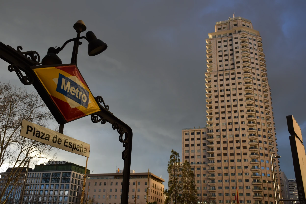 Metro Plaza de España
